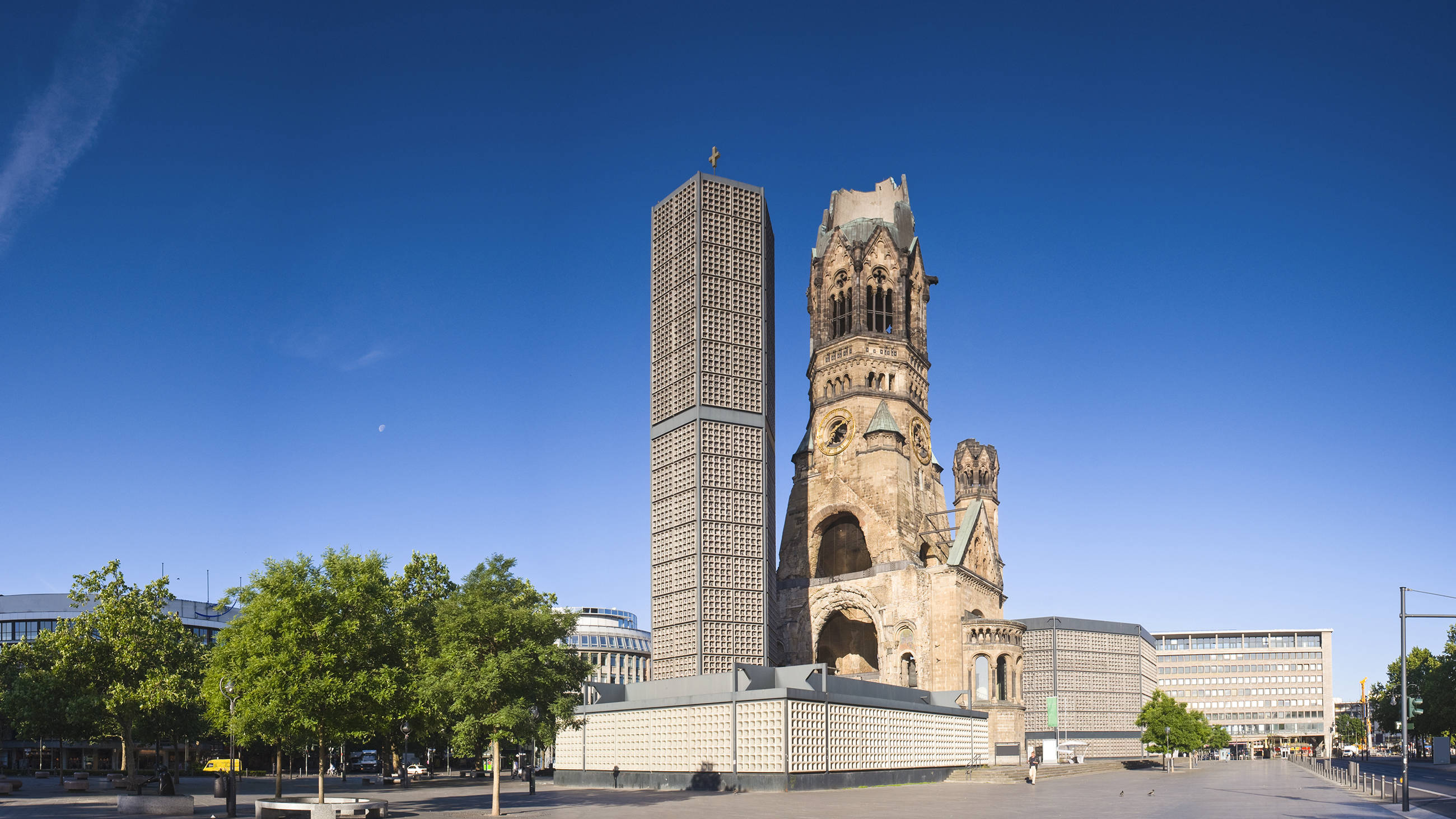 La chiesa Kaiser-Wilhelm-Gedächtniskirche - H2 Hotel Berlin Alexanderplatz - sito web ufficiale La chiesa Kaiser-Wilhelm-Gedächtniskirche - H2 Hotel Berlin Alexanderplatz - sito web ufficiale
