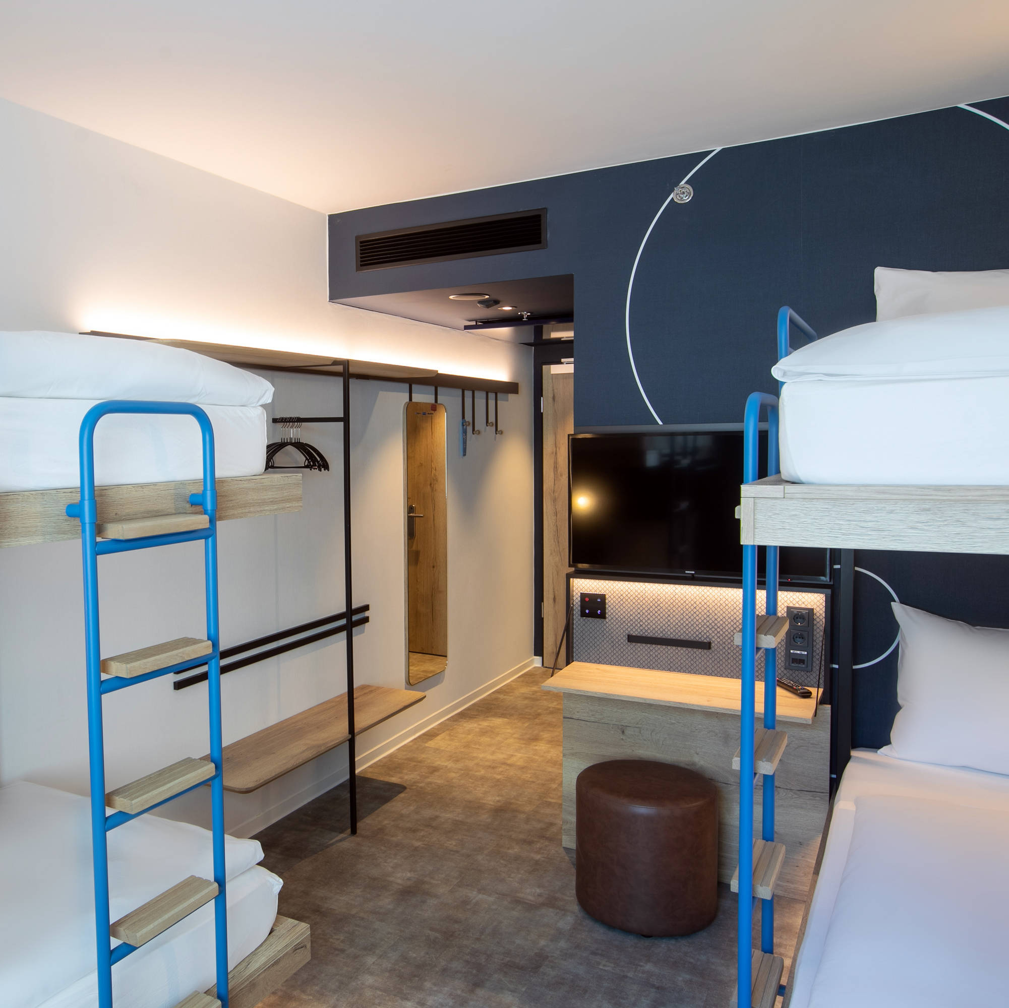 Modern szállodai szobák - H2 Hotel Budapest