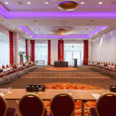 H4 Hotel Berlin Alexanderplatz Tagungsraum im H4 Hotel Berlin Alexanderplatz