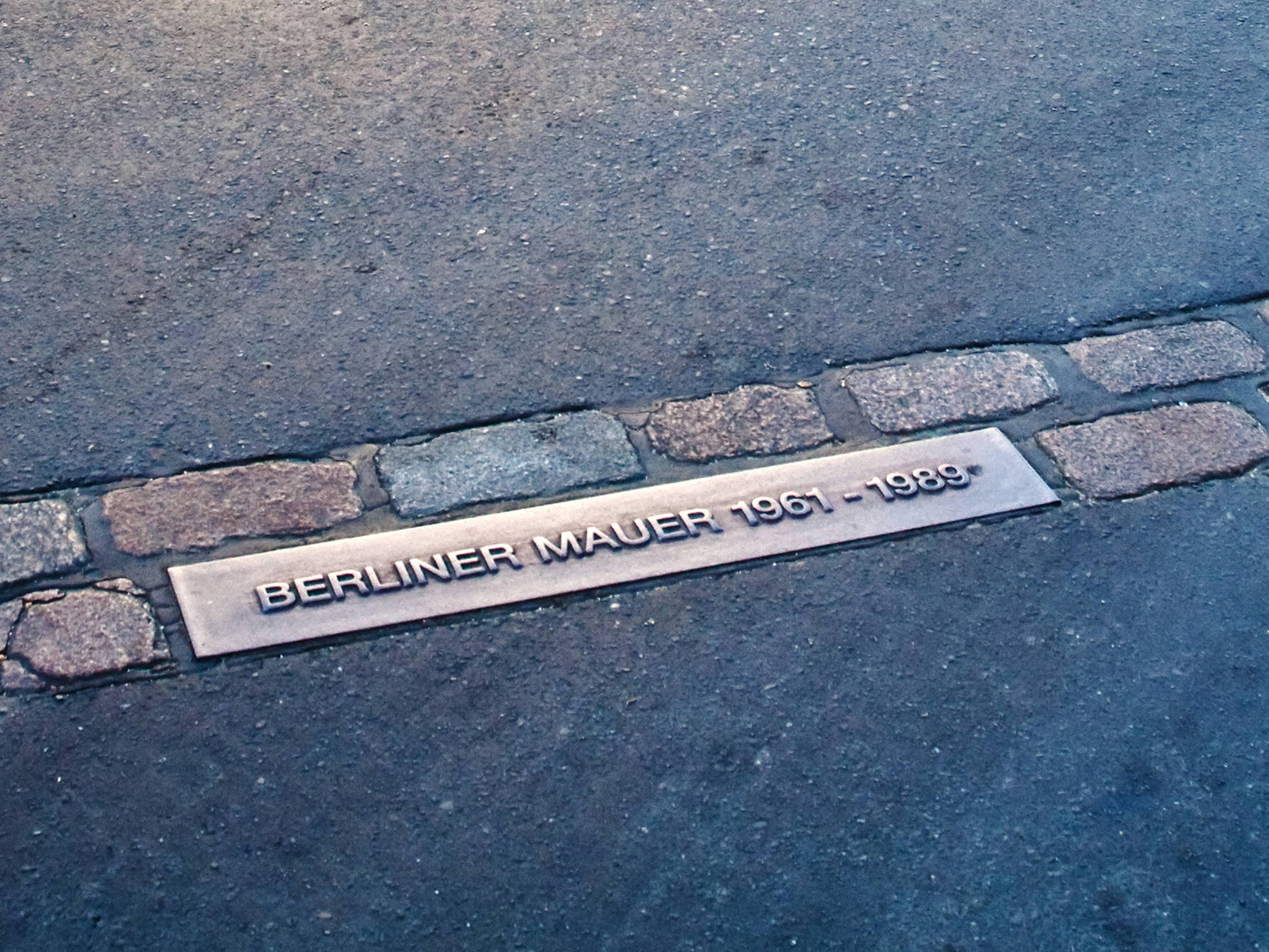 Erinnerungen an die Mauer | H-Hotels.com Erinnerungen an die Mauer | H-Hotels.com
