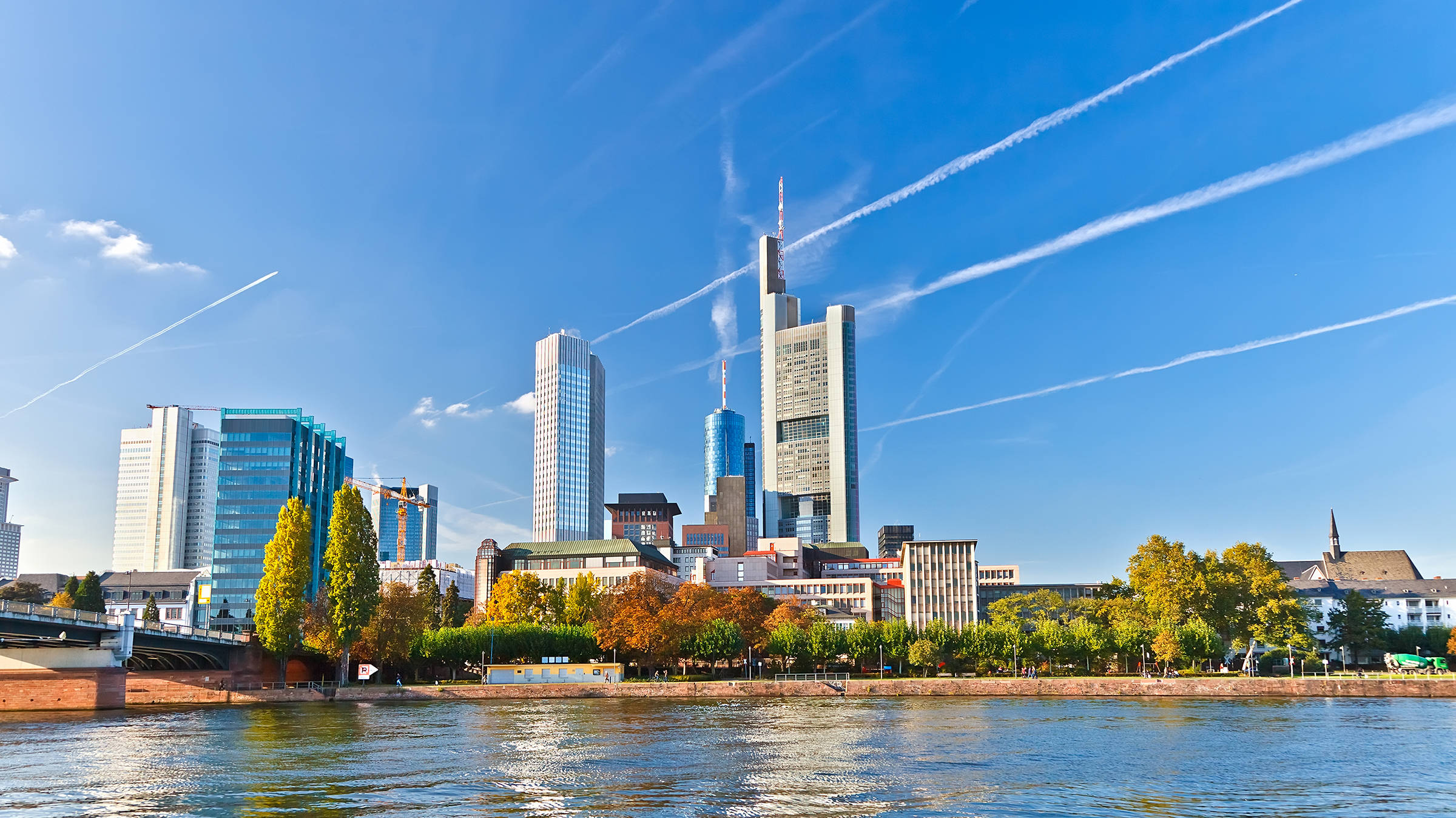 Skyline von Frankfurt | H-Hotels.com Skyline von Frankfurt | H-Hotels.com