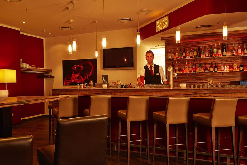 Hotelbar at the H+ Hotel Bad Soden - Official website