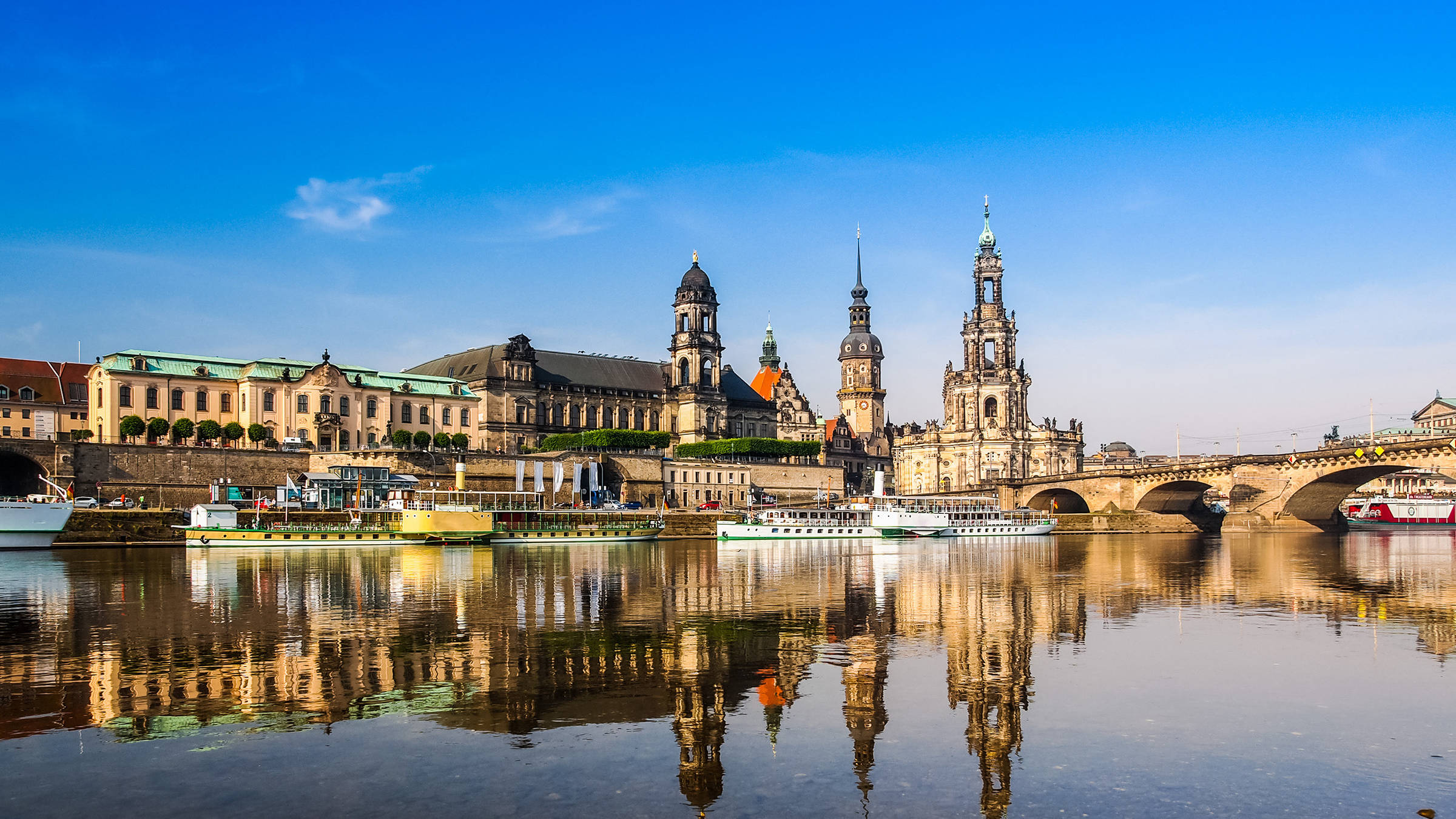 Elburfer - Städtereise nach Dresden mit H-Hotels.com - Offizielle Webseite Elburfer - Städtereise nach Dresden mit H-Hotels.com - Offizielle Webseite