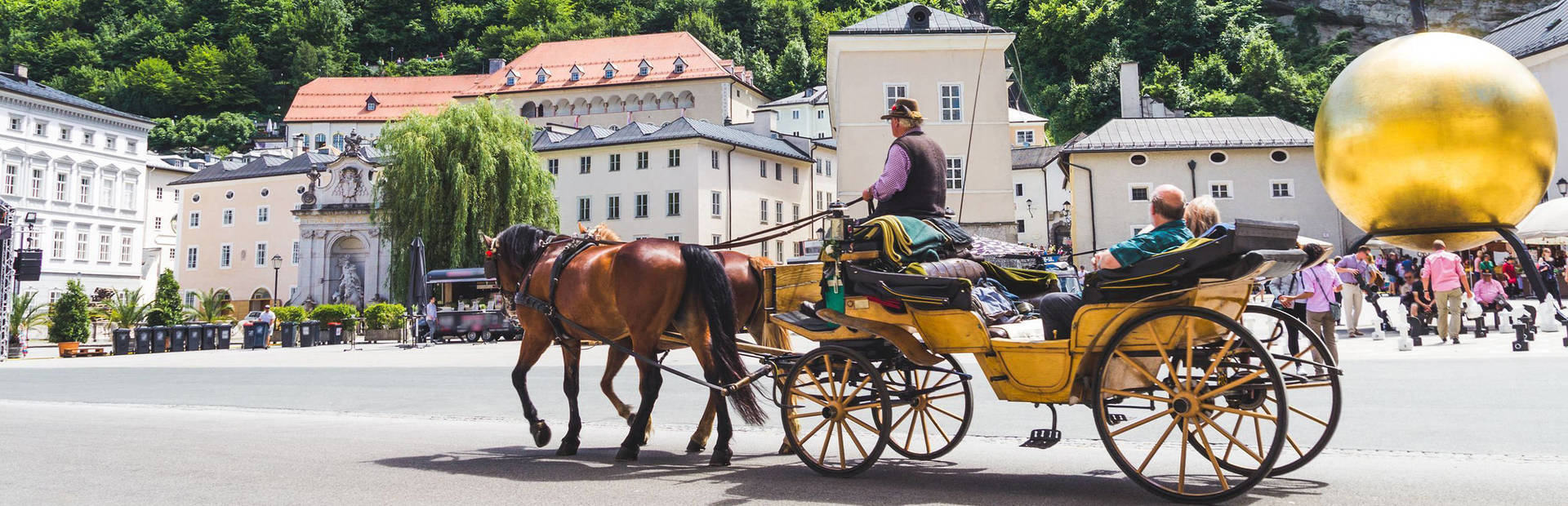 Ein Rundgang über die Plätze in Salzburg