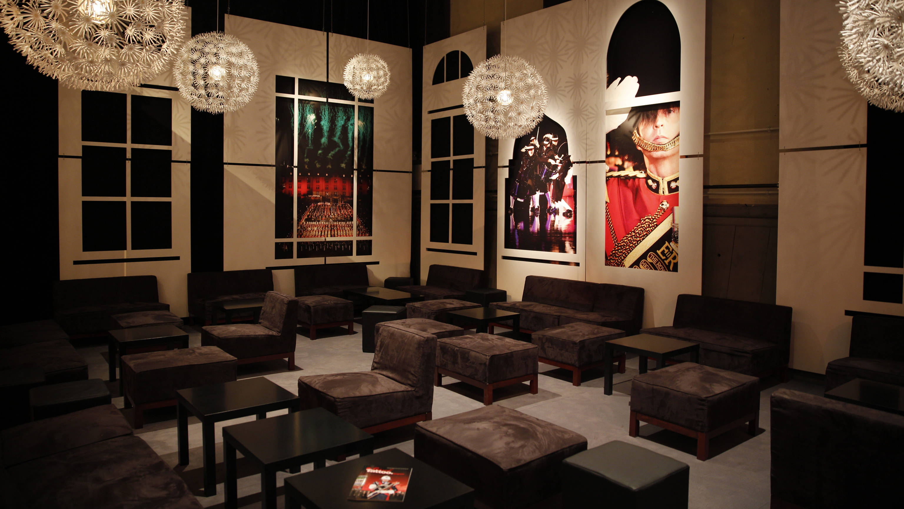 Basel Tattoo Lounge nahe dem Hyperion Hotel Basel - Offizielle Webseite Basel Tattoo Lounge nahe dem Hyperion Hotel Basel - Offizielle Webseite
