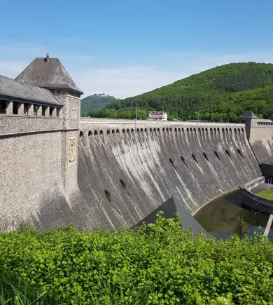 Edersee dam from the front