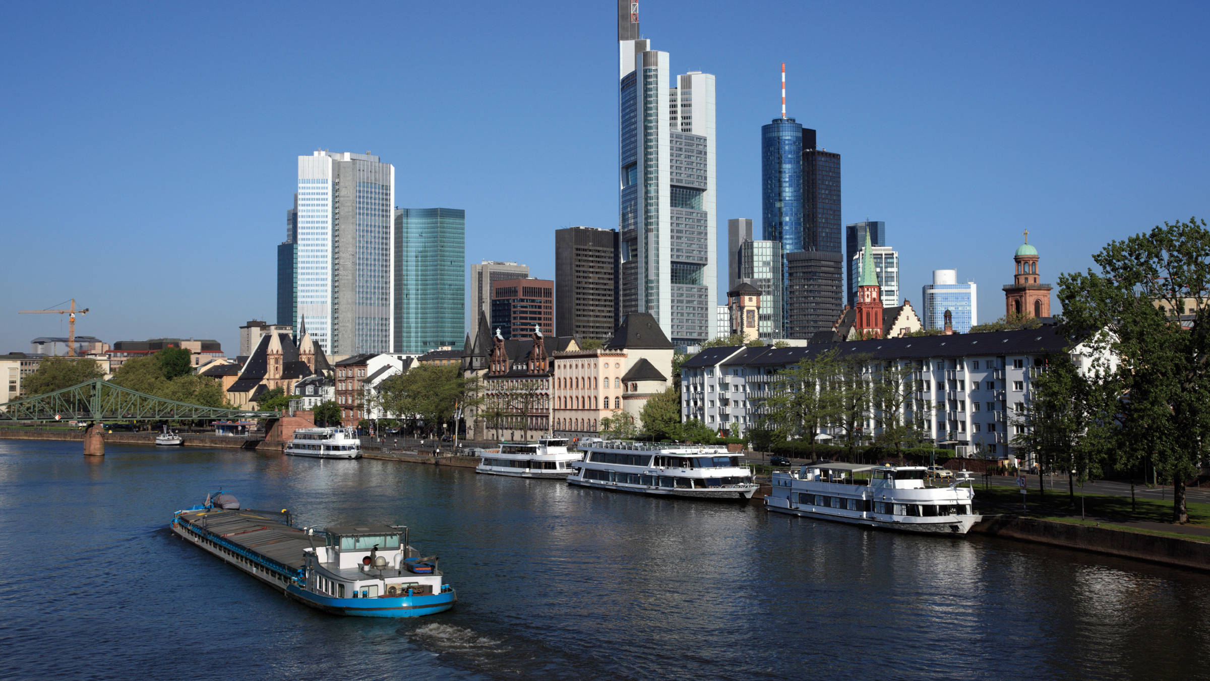 франкфуртского Майна рядом с H4 Hotel Frankfurt Messe - официальный веб-сайт франкфуртского Майна рядом с H4 Hotel Frankfurt Messe - официальный веб-сайт