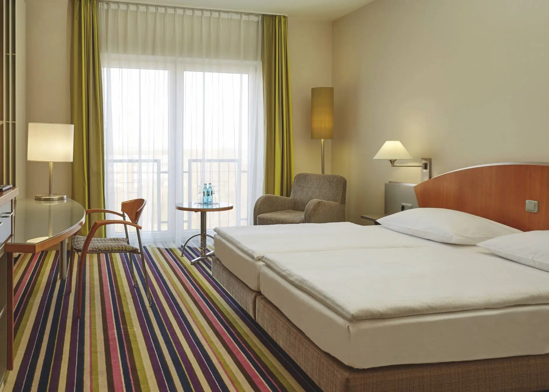 Chambres spacieuses - H+ Hotel Köln Hürth