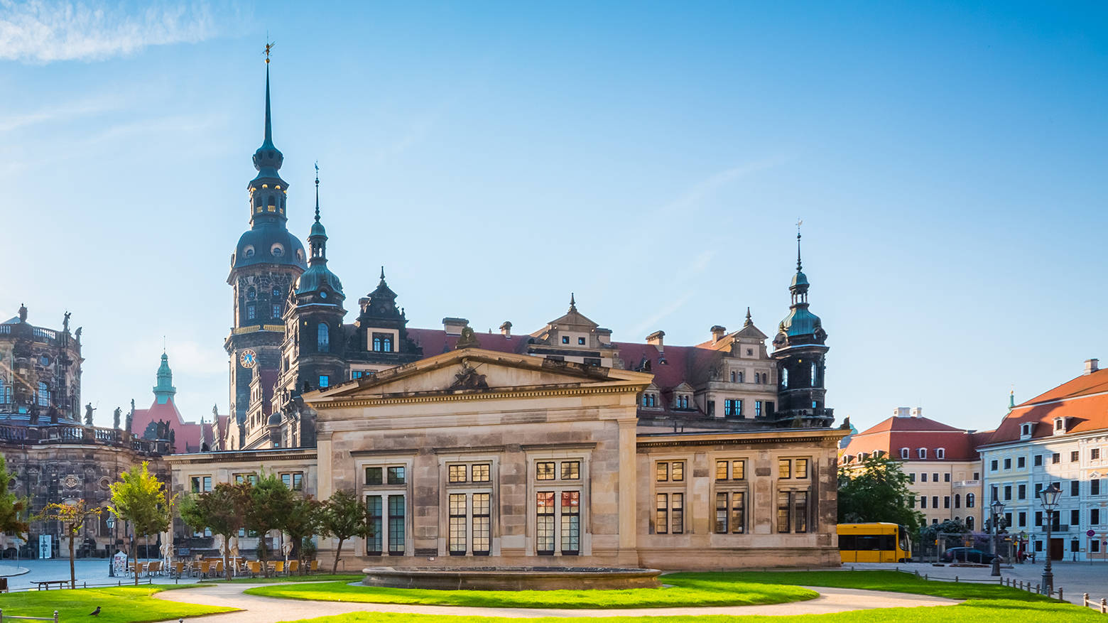 Residenzschloss - Städtereise nach Dresden mit H-Hotels.com - Offizielle Webseite Residenzschloss - Städtereise nach Dresden mit H-Hotels.com - Offizielle Webseite