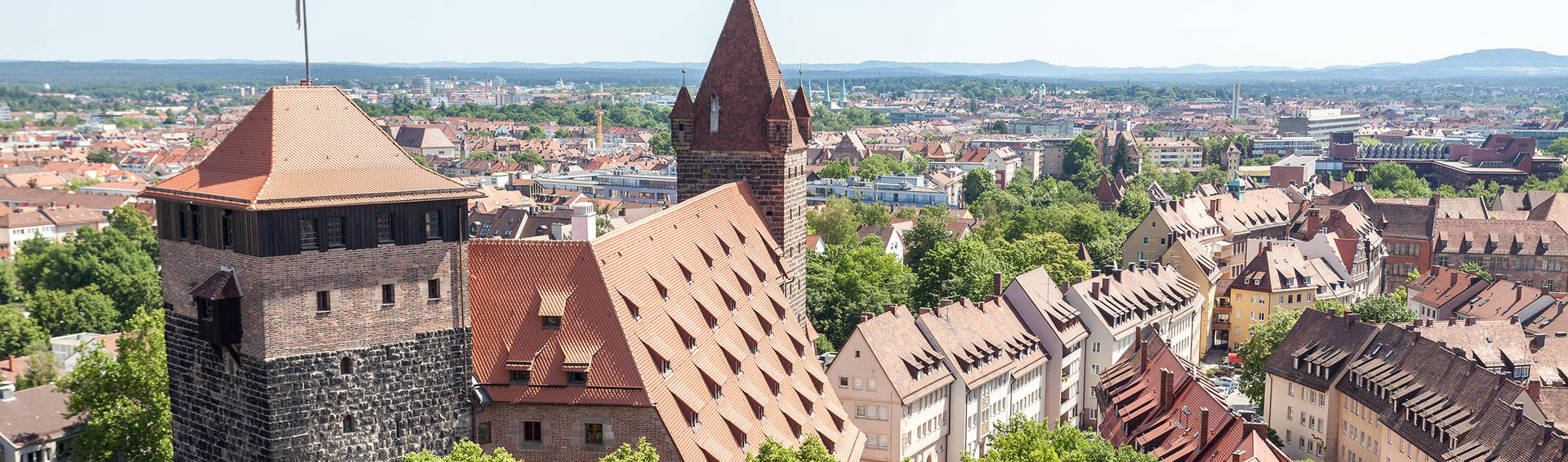 Blick über Nürnberg - H+ Hotel Nürnberg - Offizielle Webseite 