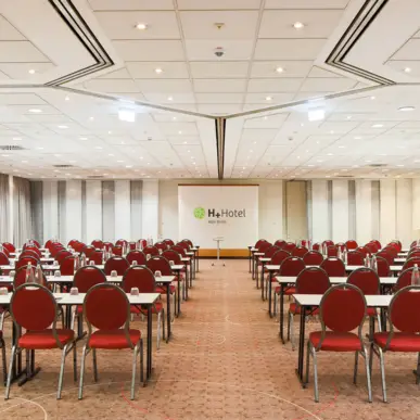 H+ Hotel Köln Brühl Tagungsraum im H+ Hotel Köln Brühl