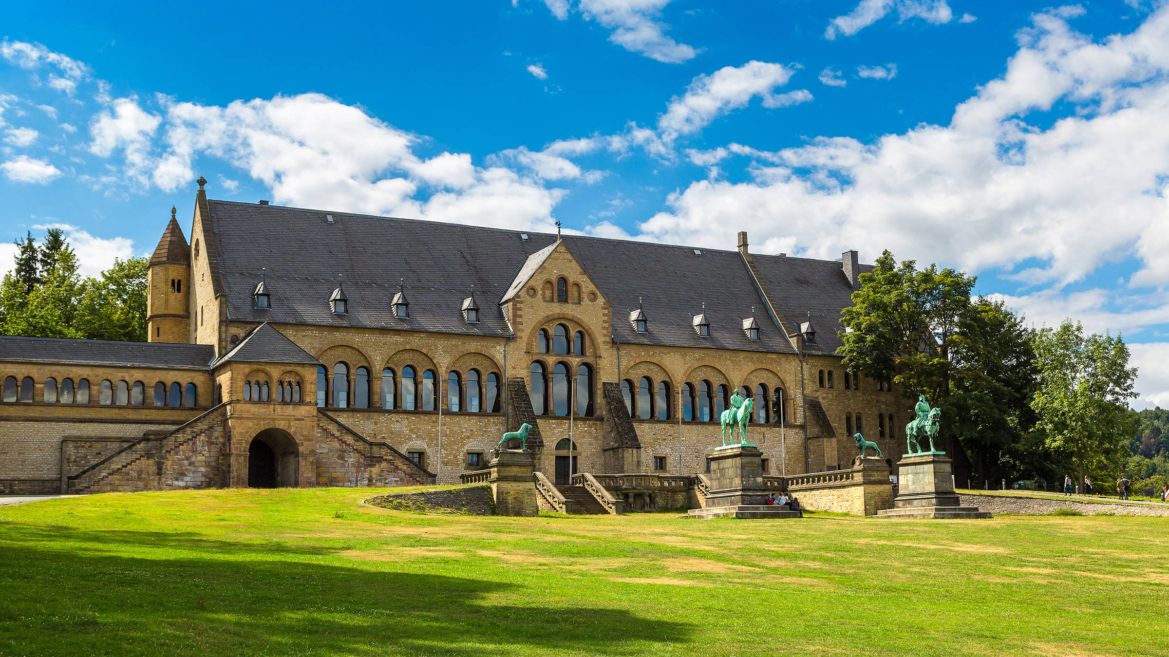 Kaiserpfalz Goslar - H+ Hotel Goslar - Offizielle Webseite Kaiserpfalz Goslar - H+ Hotel Goslar - Offizielle Webseite