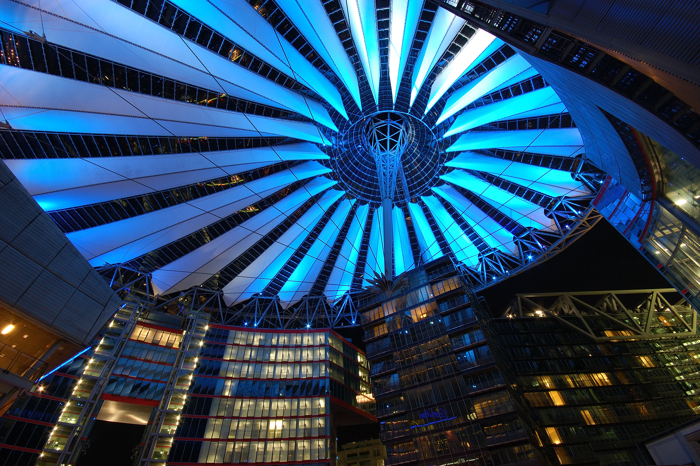 Sony Center am Potsdamer Platz - H-Hotels.com Sony Center am Potsdamer Platz - H-Hotels.com