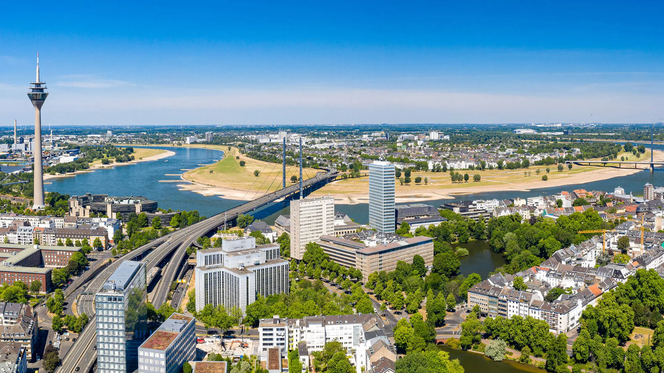 Skyline de Düsseldorf.