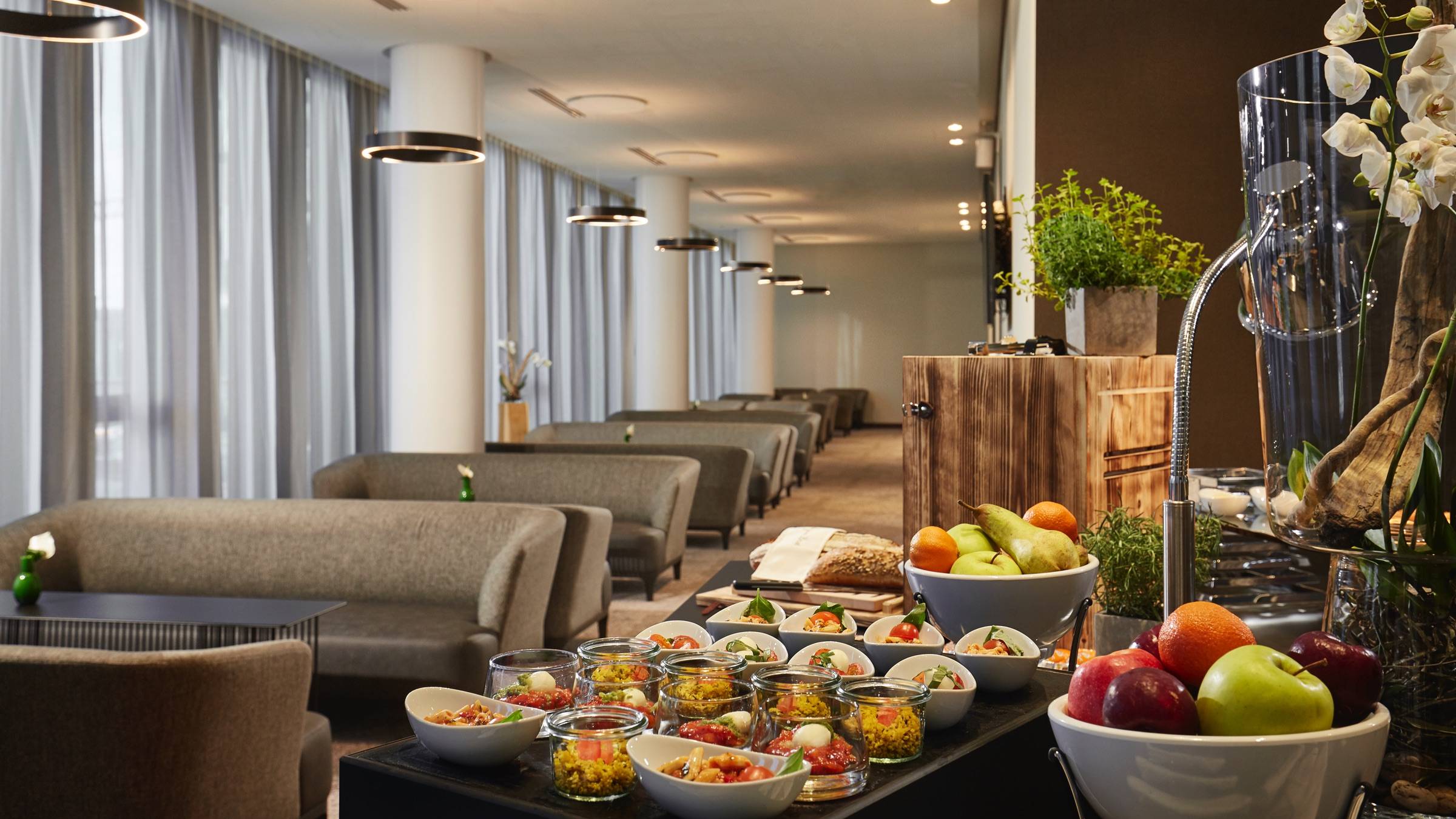 Executive Lounge - Hyperion Hotel München - Official website Executive Lounge - Hyperion Hotel München - Official website