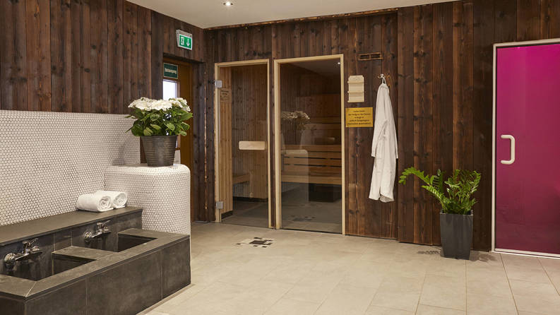Wellness & sauna area - HYPERION Hotel Garmisch-Partenkirchen - Official website